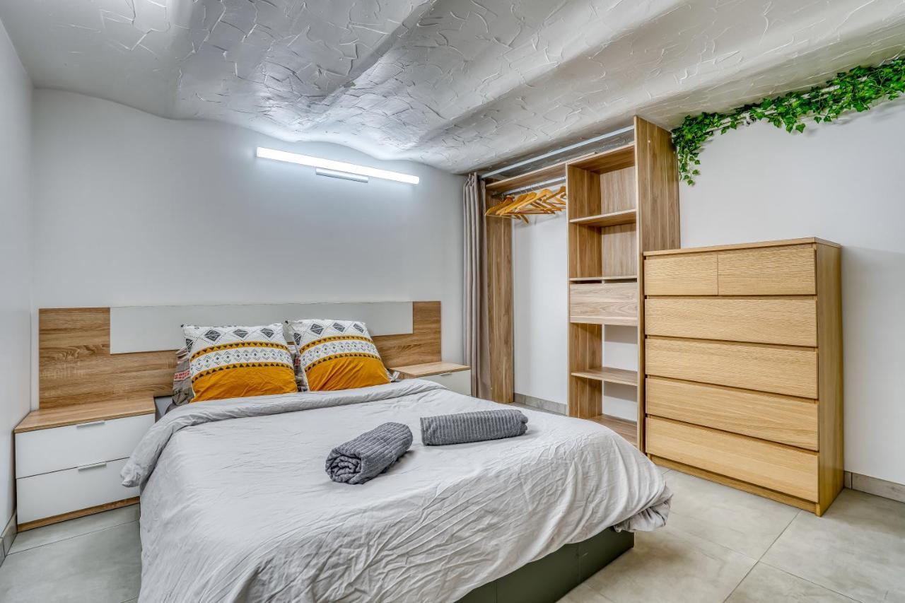 Sous-Sol Amenage 32M2 - Proche Paris Apartment Aubervilliers Ngoại thất bức ảnh
